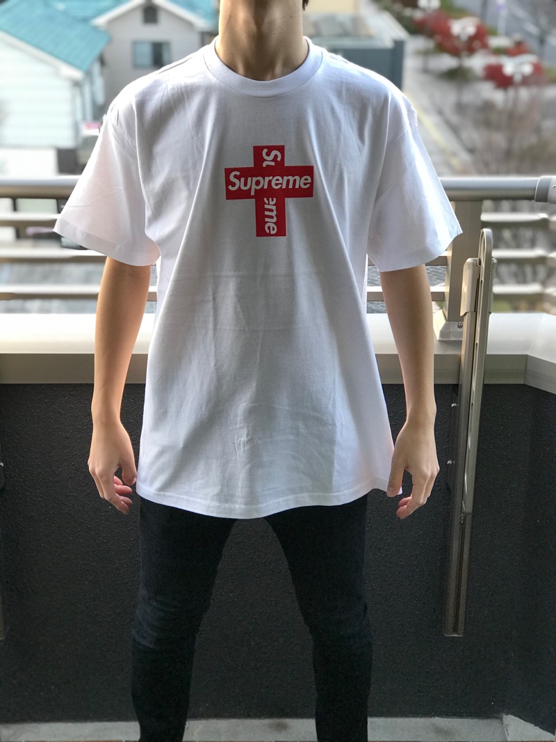 シュプリーム Tシャツ Mサイズ supreme - Tシャツ/カットソー(半袖/袖なし)